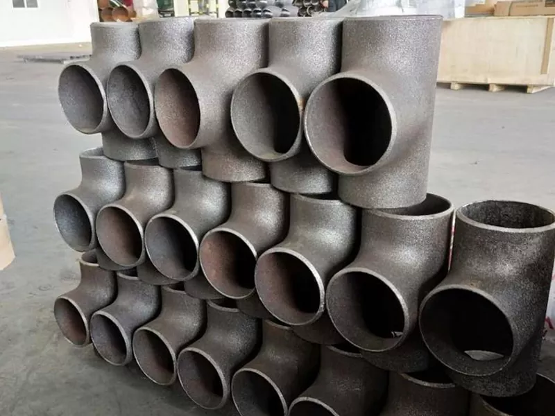 O que é um Tee barrado e por que ele é essencial para operações de pigging em oleodutos e gasodutos